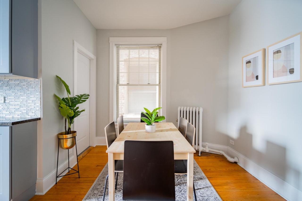 2Br Apartment In Lively Neighborhood Of Wrigley Field - Grace 1 Чикаго Екстер'єр фото